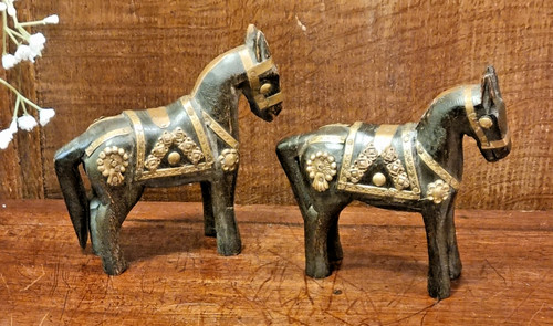 Exc indian set - 2, carved