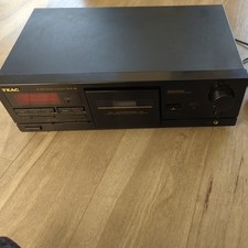 TEAC R-560 Stereo Cassette Deck
