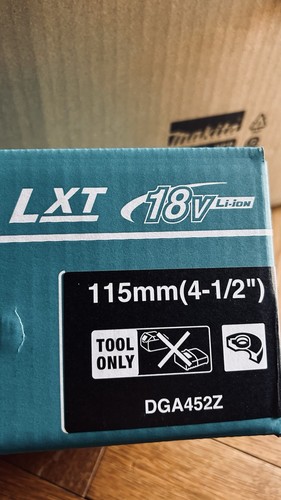 Makita dga452 18v cordless - 18v,