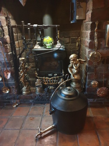 Large victorian cast - large,