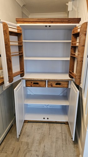 Freestanding wooden larder - wooden,