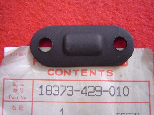 Exhaust muffler hatch plate - muffler,