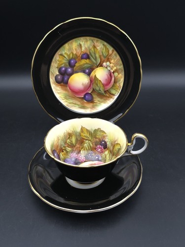 Aynsley orchard gold hand - orchard,