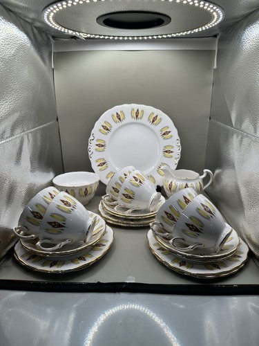 Stunning colclough piece - a,