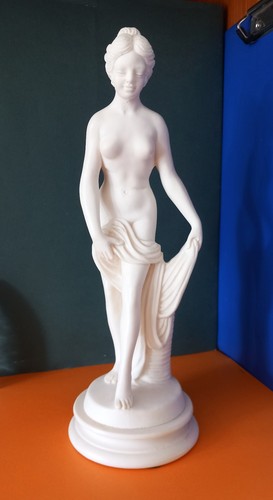 Alabaster figurine goddess - alabaster, of