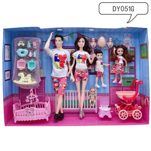 Barbie happy family pregnant - family,