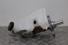 Renault Clio Brake Master Cylinder (2020)