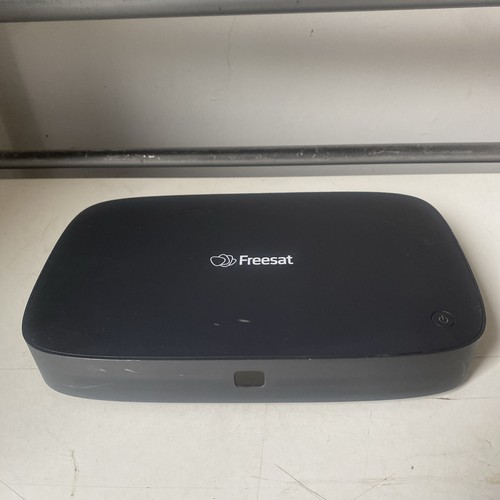 Freesat uhd 500 smart - freesat,