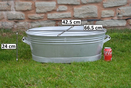 Vintage old metal aluminium