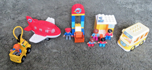Lego duplo airport - duplo, bus