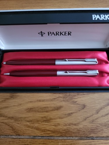 Vintage parker burgundy - vintage,