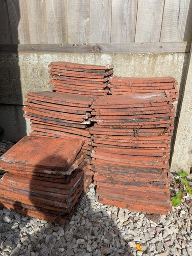 Approx 150 rosemary roof tiles - roof,