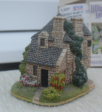 Lilliput Lane Queen Mary's