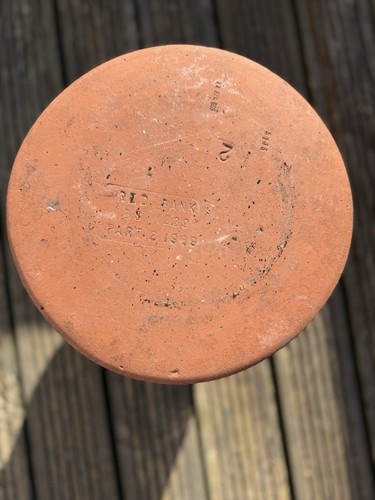 Red bank terracotta chimney - red,