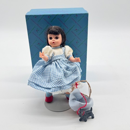 Madame alexander dorothy - alexander,
