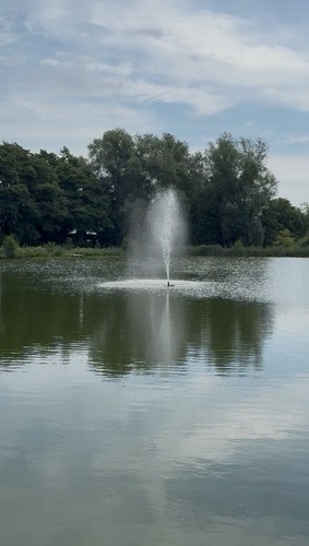 Powerful floating fountain - powerful,