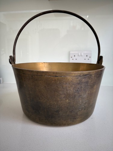 Antique brass jam preserving