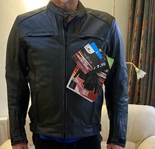 MOTOR BIKE LEATHER JACKET (MENS 44 MEDIUM)