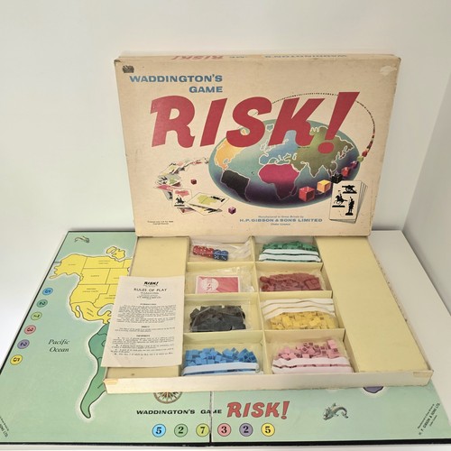 Vintage waddingtons risk - waddingtons, board