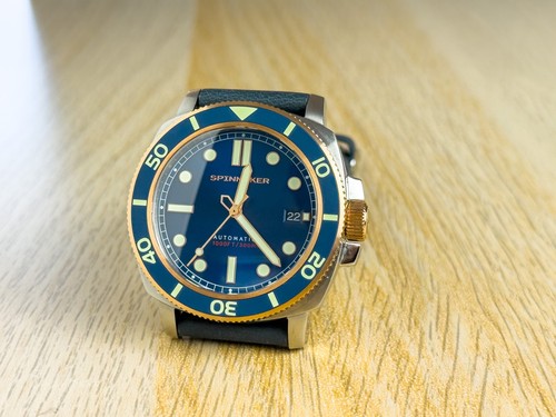 Spinnaker hull diver - diver, automatic