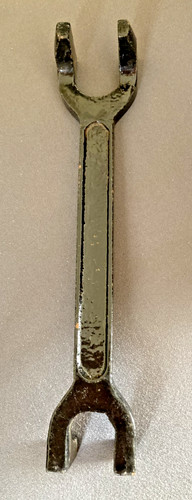 Basin bath sink spanner - basin,