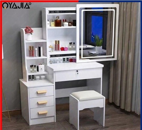 White dressing table with - white,