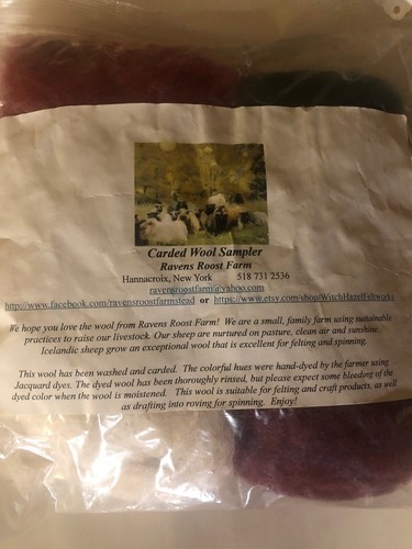 Carded wool sampler ravens - wool,