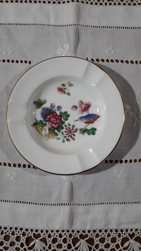 Wedgwood bone china made - china,