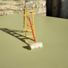 VINTAGE DOLLS HOUSE 1960's