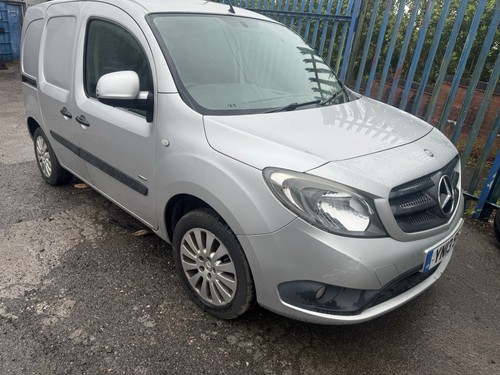 Genuine mercedes citan w415 - mercedes,
