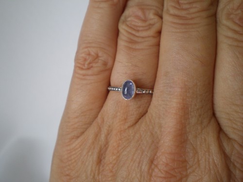 Tanzanite oval ring size - size, l/m