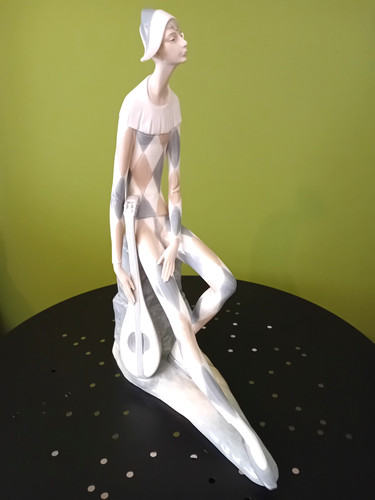 Nao lladro 0028 sad - by,