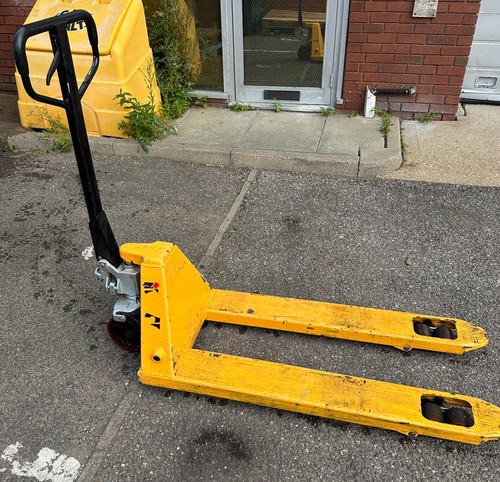Heavy duty manual - pallet, truck
