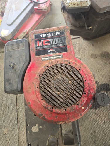 Briggs and stratton - briggs,