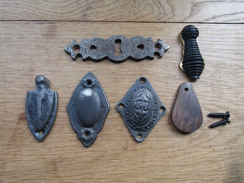 Keyhole cover escutcheon key - cover,