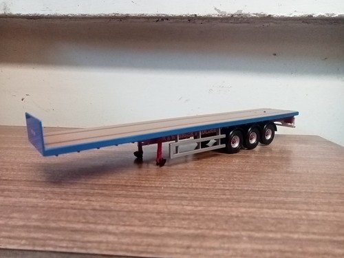 Corgi modern truck heavy - modern,