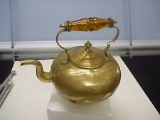 BRASS KETTLE WITH AMBER GLASS HANDLE   ATTRACTIVE GIFT    EDWARDIAN VGC   BRASS
