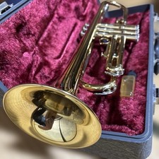 YAMAHA YTR-235 Trumpet Good Condition Used With Hard Case