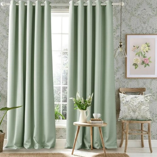 Laura ashley stephanie - laura,