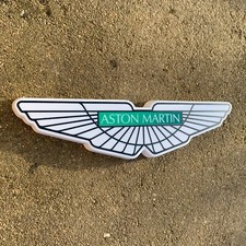 ASTON MARTIN LED ILLUMINATED LIGHT BOX GARAGE SIGN PETROL GAS & OIL AUTOMOBILIA
