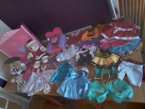 Build bear large bundle - build,