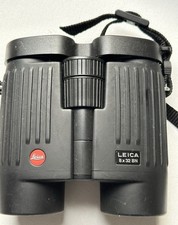 LEICA TRINOVID 8 x 32 BN BINOCULAR 40 016 with Leather Case, Box & Paperwork