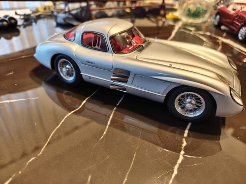 Cmc mercedes benz 300slr - 1/18,