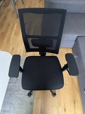 Black Ergonomic Office Chair – Adjustable Height, Fair Condition