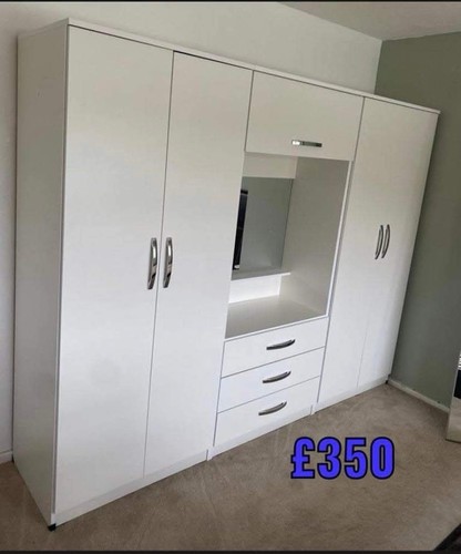 Brand new 7ft6 - brand, vanity
