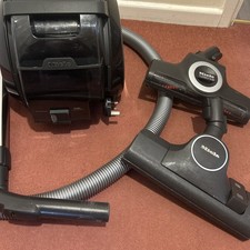 Miele Boost CX1 Cat and Dog