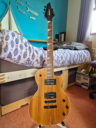 Jackson monarkh string - jackson,
