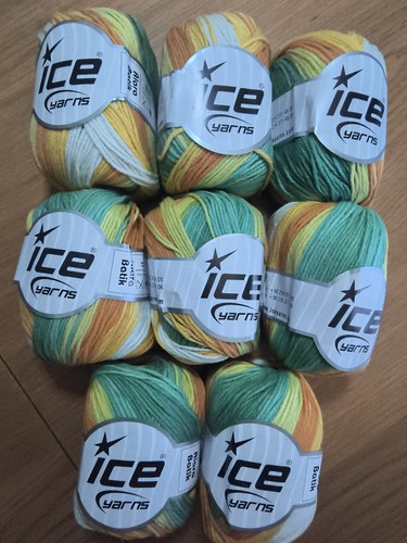Wool yarn ice - wool, 🧶🟢