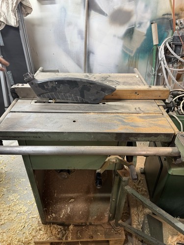 Startrite table saw - , trundler