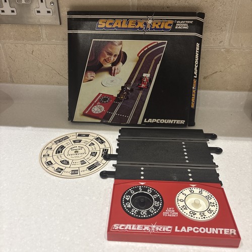 Scalextric lap counter and - lap,
